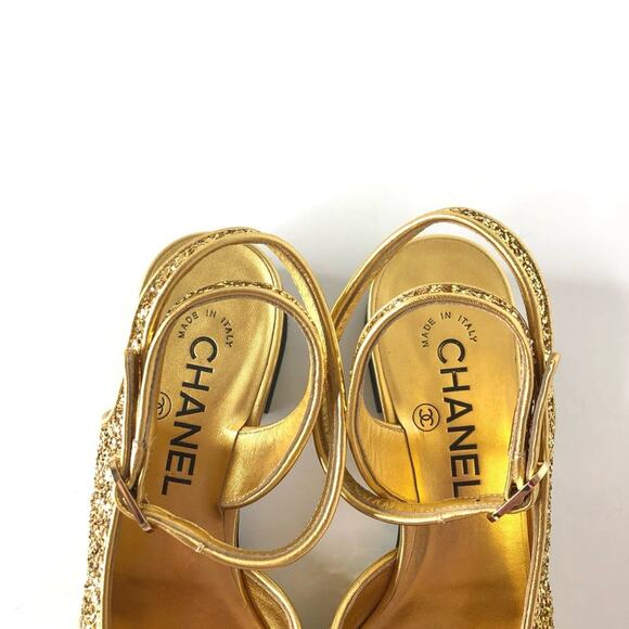 Chanel CC Logo Glitter and Grosgrain Cap Toe Slingback Platform Heel Pumps 37 - Picture 5 of 13